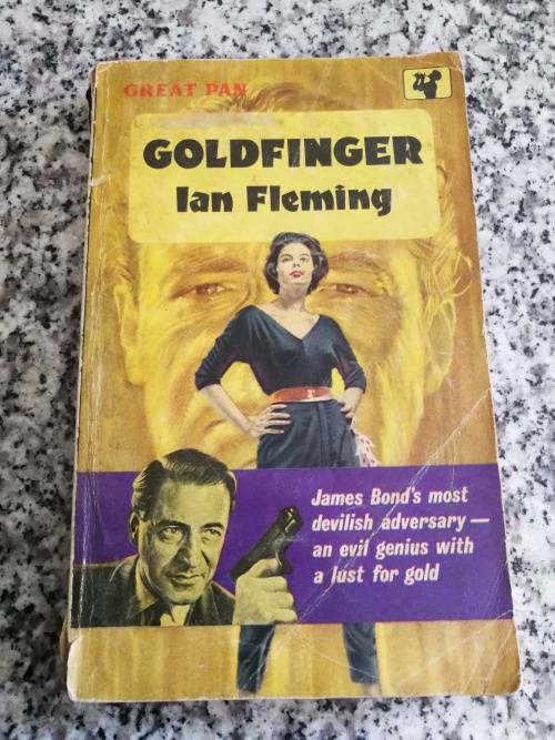 A Bundle of 7 JAMES BOND 007 IAN FLEMING Softcover Books