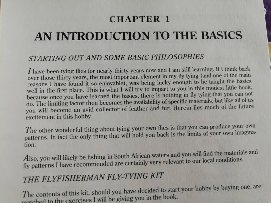 INTRODUCING FLY TYING by TOM SUTCLIFFE Beginner`s Guide to Fly-Tying South Africa fishing trout