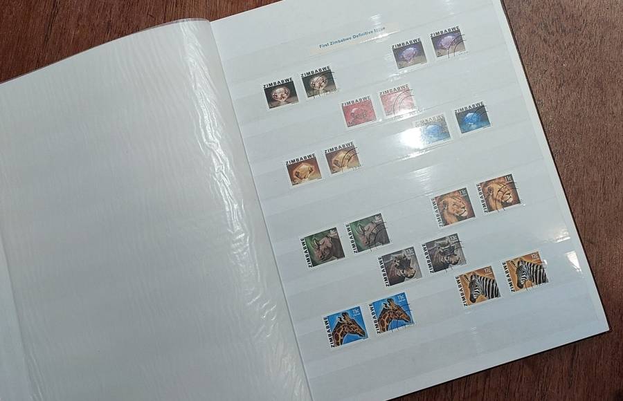 Stamp Stock book - Rhodesia - UMM - USED, Album in excellent condition, Size 23 x 31cm, 16 d/s pgs