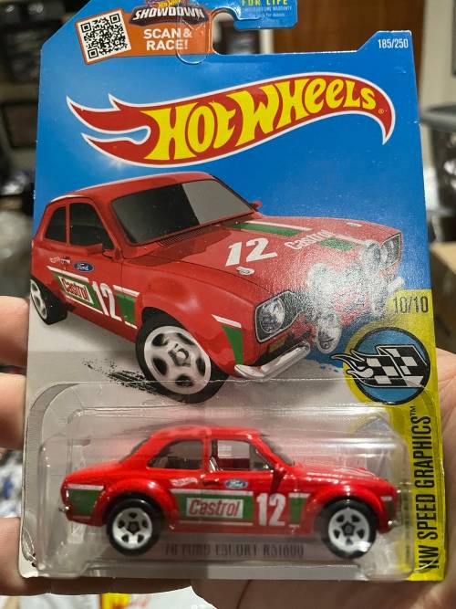 Hot wheels Ford escort. Red. Exclusive !,