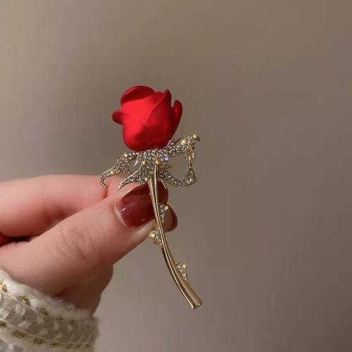 Rose Brooch Gift