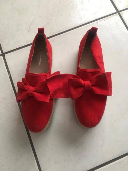 LADIES SHOES