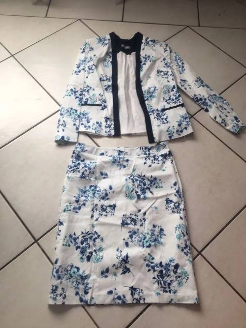 QUEENSPARK SUIT