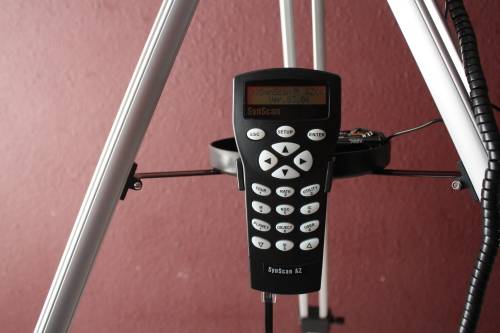 Telescope SKYWATCHER T60700 Refractor SYNSCAN starfinder goto Sky-Watcher