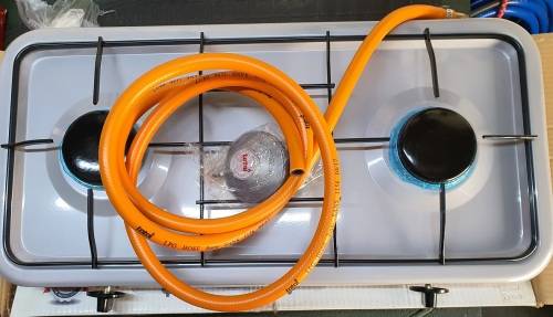 Totai 2Bnr Stove Gas 26/002A with hose and regulator