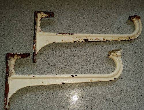 Vintage Cast Iron Basin Brackets Pair