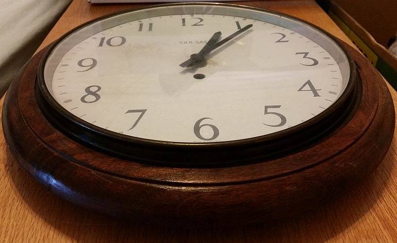 SAR - SAS Railway Clock with beautiful wood case