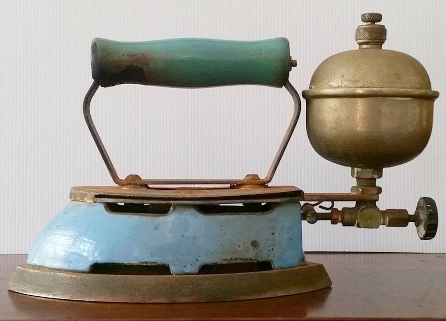 Coleman Primus Iron - Model 4-A with Cool Blue Handle - 1929 - 1948 - Gasoline Coleman Iron