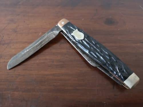 Stamped Joseph Rodgers with Star & Cross below, on reverse Sheffield England.