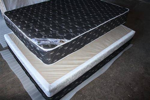 WINDSOR SLEEP 2 IN 1 MATTRESSE AND BASE BED DOUBLE