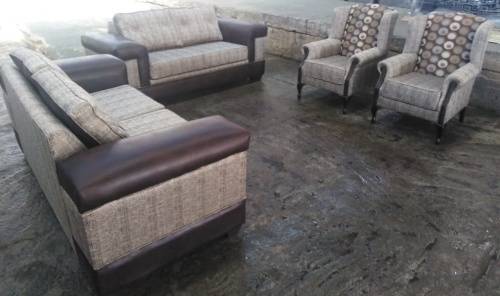 BM LOUNGE SUITE 2-2 WITH 2 WING BACK