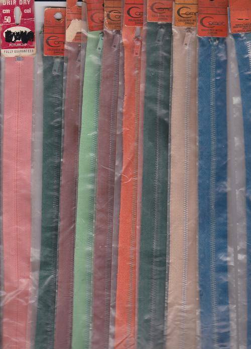 Metal Zips Mixed batch x-stock  closed down shop Multi-color as per scan , pack no 29