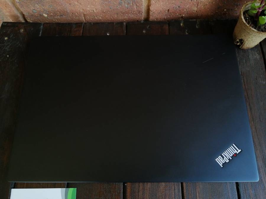 Lenovo ThinkPad T480s Professional Notebook - **8th Core i5, 8GB RAM, 256 NVMe SSD, 4G LTE, 14" IPS*