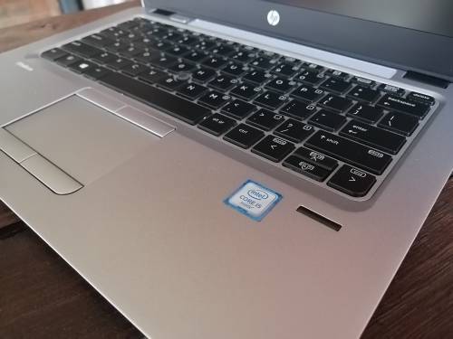 HP EliteBook 820 G3 Compact Business UltraBook - **Core i5, 8GB RAM, 500GB SSHD, 12.5" FHD, LTE**