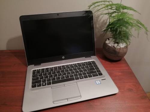 HP EliteBook 840 G3 Business Notebook - *Core i5, 8GB RAM, NVMe SSD + HDD, compact design, Win10**