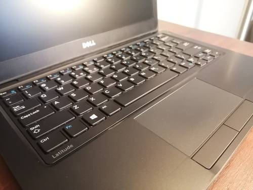 Dell Latitude 5280 Compact Business UltraBook - *Core i5, 8GB RAM, 256GB SSD, 12.5", 16-hour*