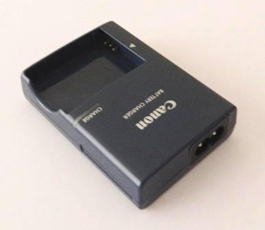 Canon Battery Charger CB-2LXE
