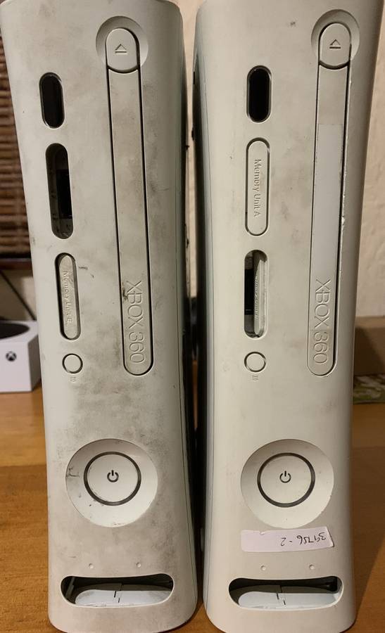 2x Xbox 360