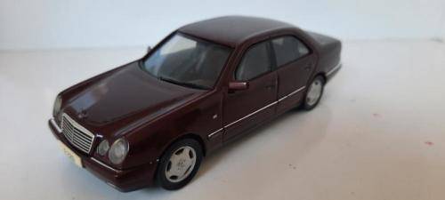 MERCEDES BENZ E CLASS
