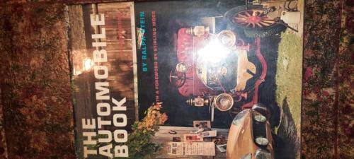 THE AUTOMOBILE BOOK 319 PAGE HARD COVER