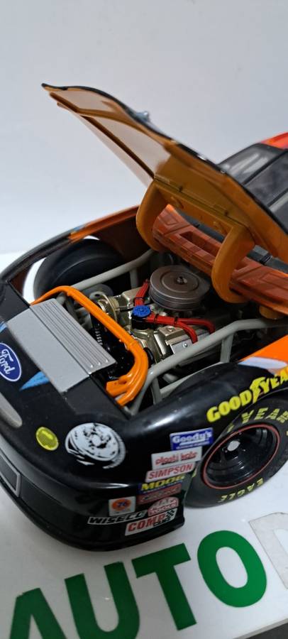 1998 DALE JARRET FORD TAURUS NASCAR - BATMAN