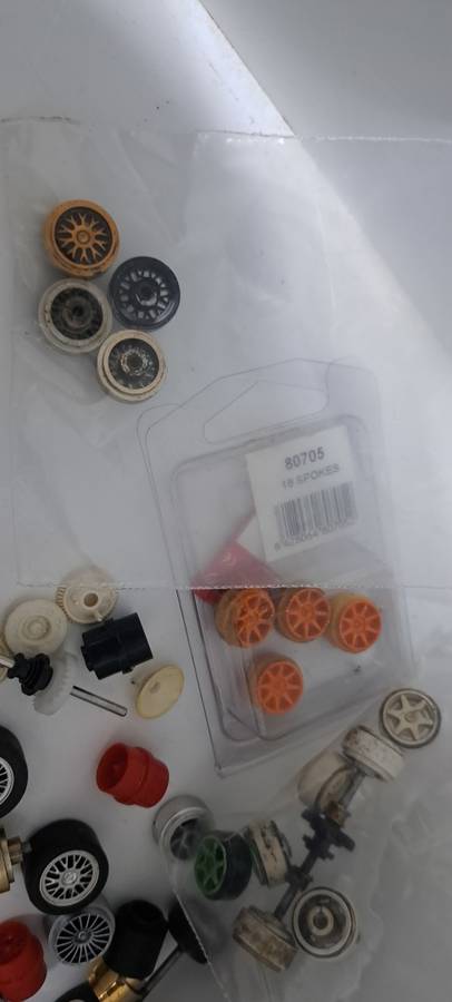 SLOT CAR ODDS AND ENDS