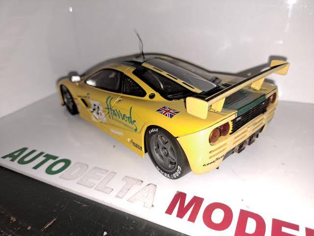1:18 MCLAREN F1 GTR - HARRODS