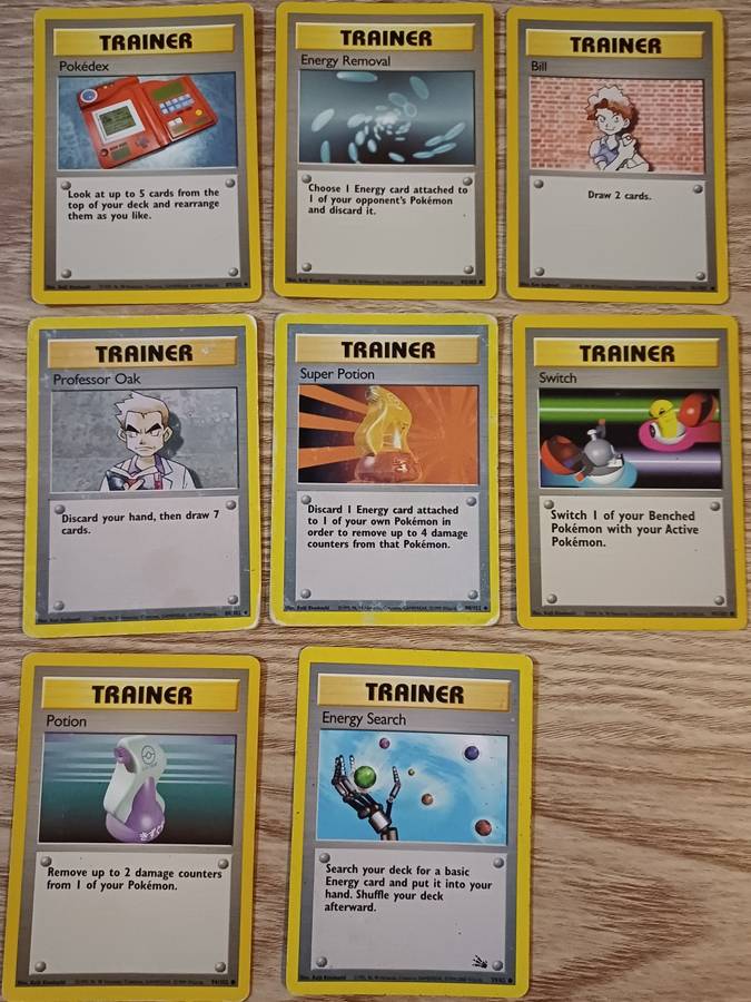 POKEMON Fossil Trading Cards (Price per card)