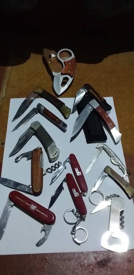 Pocket knives