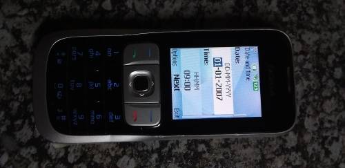 Old Nokia Feature Phone