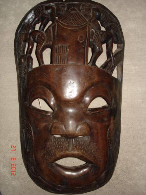 AFRICAN MASK