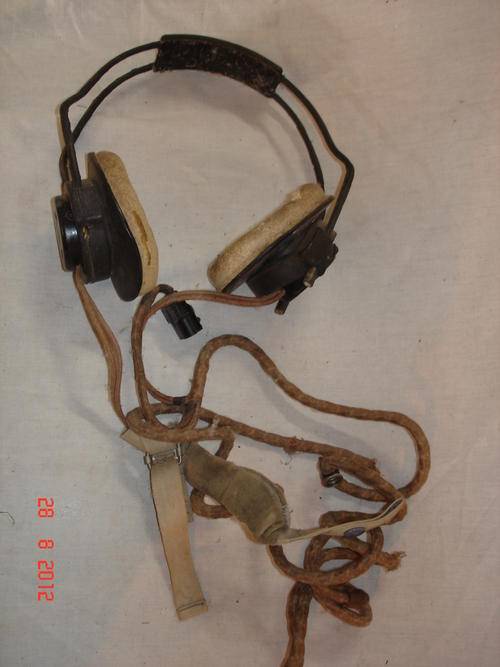 ANTIQUE FLIGHT CREW EARPHONES