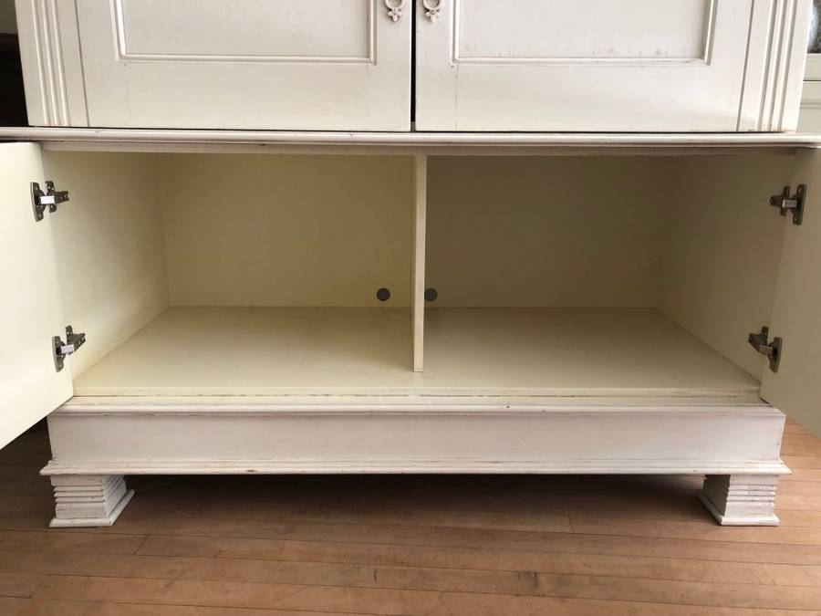 Large Solid Wood Wardrobe or TV unit *Weylandts*