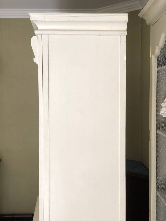 Large Solid Wood Wardrobe or TV unit *Weylandts*