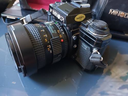 MINOLTA X-700 Film Camera Black MD ZOOM 35-70mm F/3.5 MF Lens