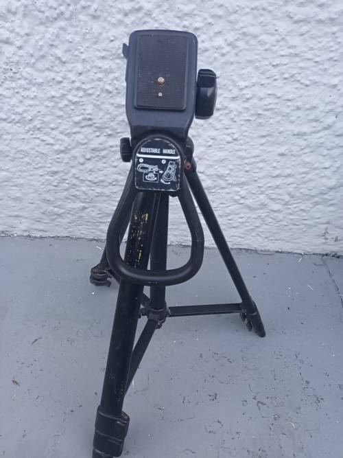 FIRST EVOLUTION 9569AC 3 WAY TRIPOD