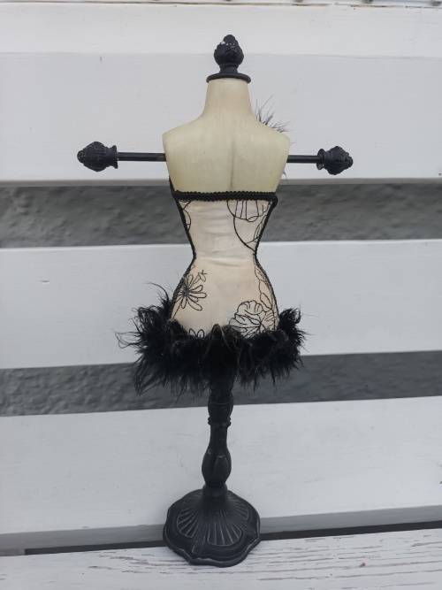 Mannequin Jewellery Stand