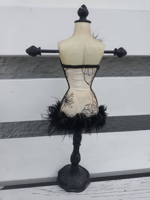 Mannequin Jewellery Stand