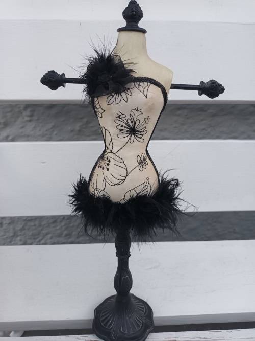 Mannequin Jewellery Stand