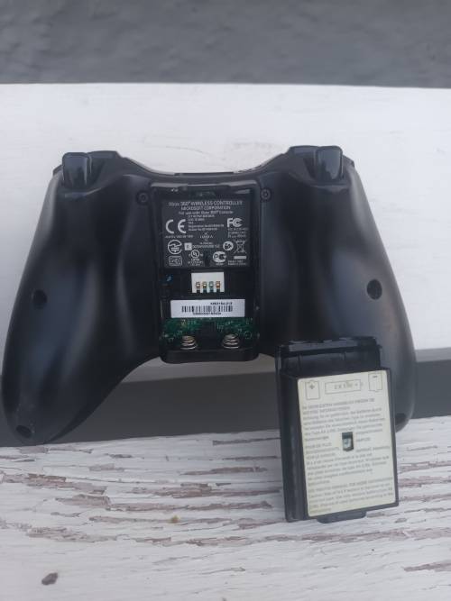 XBOX 360 Wireless Controllers
