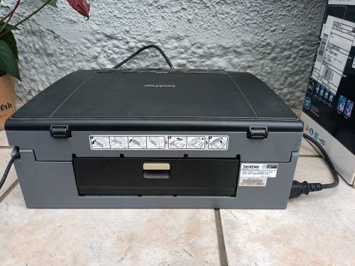 Brother DCP-J125 Color Inkjet Multifunction Printer