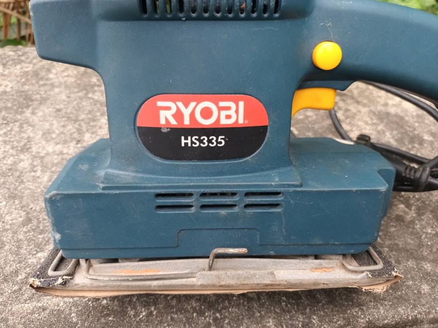 RYOBI HS335 Orbital Sander