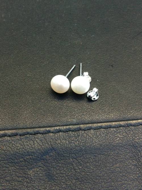 7mm Akoya Pearl and Sterling Silver Colored Earings - Very Beautiful Real Pearl