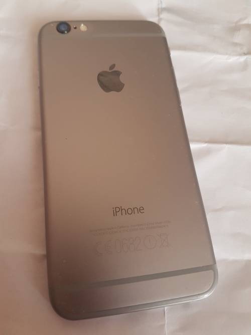 Apple Iphone 6 Space Grey 16GB Unlocked - All working and in very good condition
