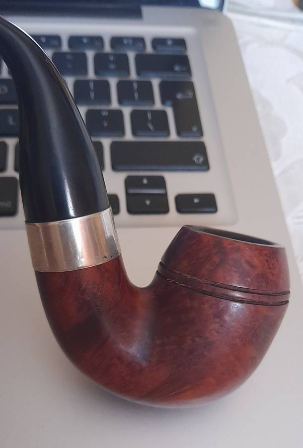 Peterson Sherlock Holmes Baskerville Briar 9mm Pipe - Silver mounted - Bargain