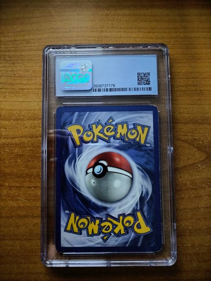 Pokemon Trading Card Game - CGC Graded 5 - Weezing 1999 Fossil Unlimited