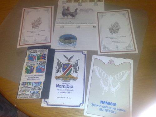 GLORY LOT TO CLEAR-CARDS,SLEEVES ,1ST DAY FOLDERS,ODDS-40 ITEMS IN TOTAL-GOOD VALUE-BARGAIN LOT