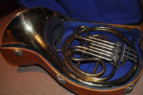French Horn - Blessing scholastic Elkhart