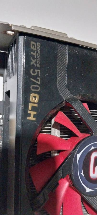 !! LOT OF (X3) GPUs - PARTS OR REPAIR !!