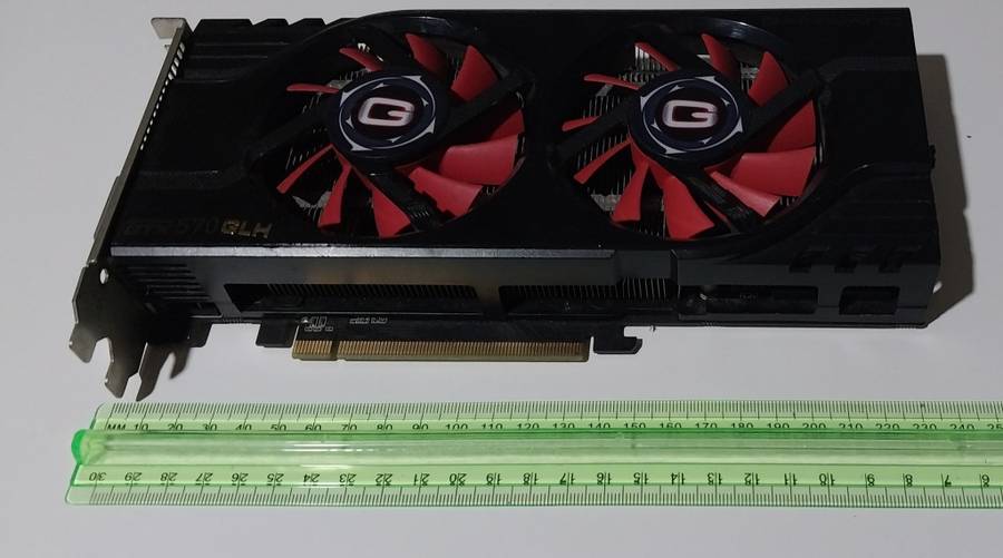 !! LOT OF (X3) GPUs - PARTS OR REPAIR !!
